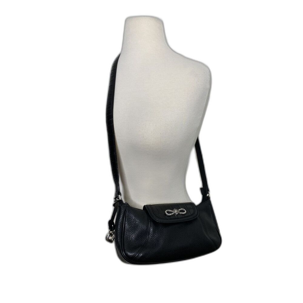 Brighton Black Pebbled Leather Crossbody Purse Red Interior Small Classic Bag